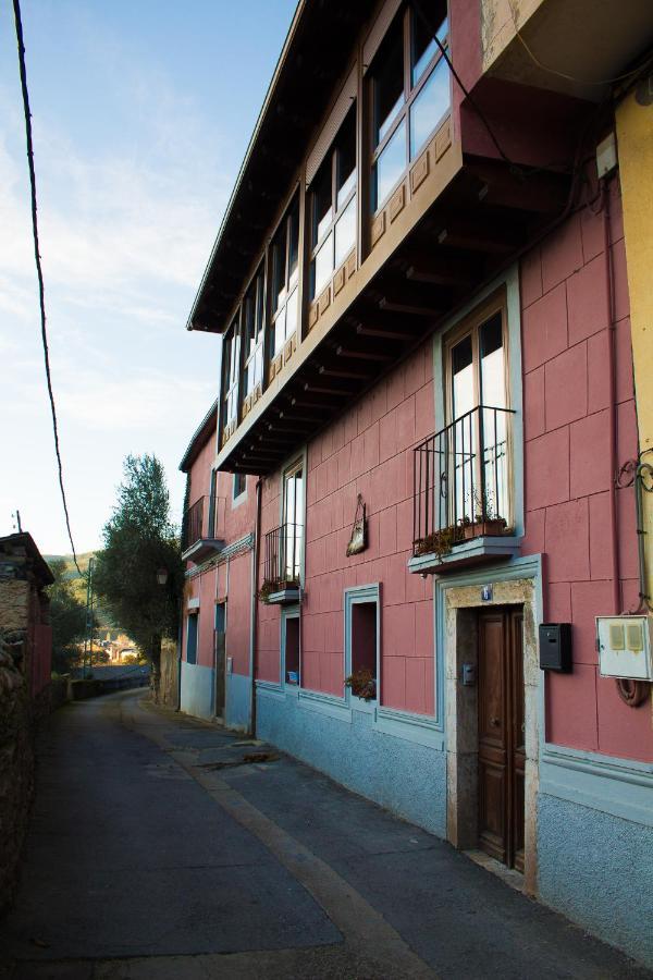 Casa Castane Pensionat Puente de Domingo Florez Eksteriør billede