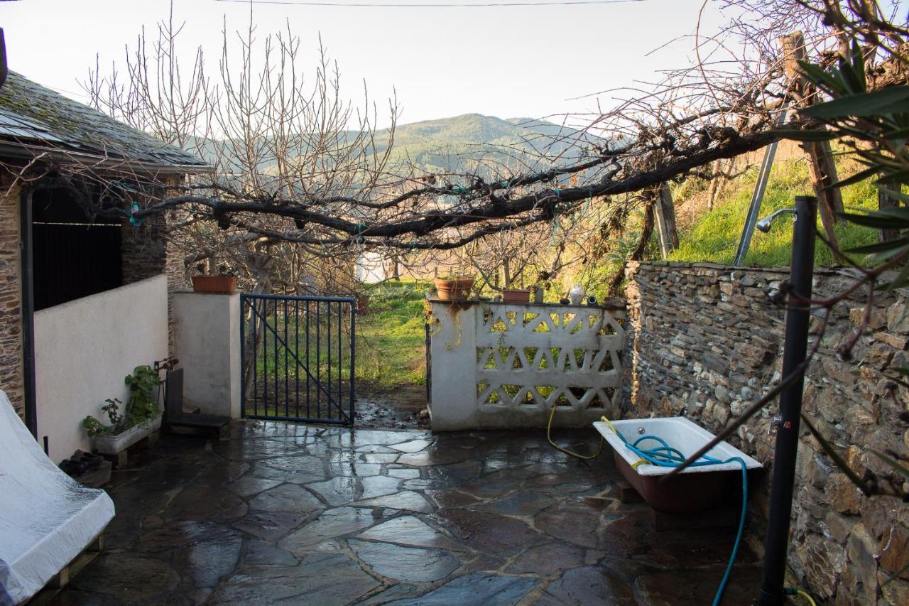 Casa Castane Pensionat Puente de Domingo Florez Eksteriør billede